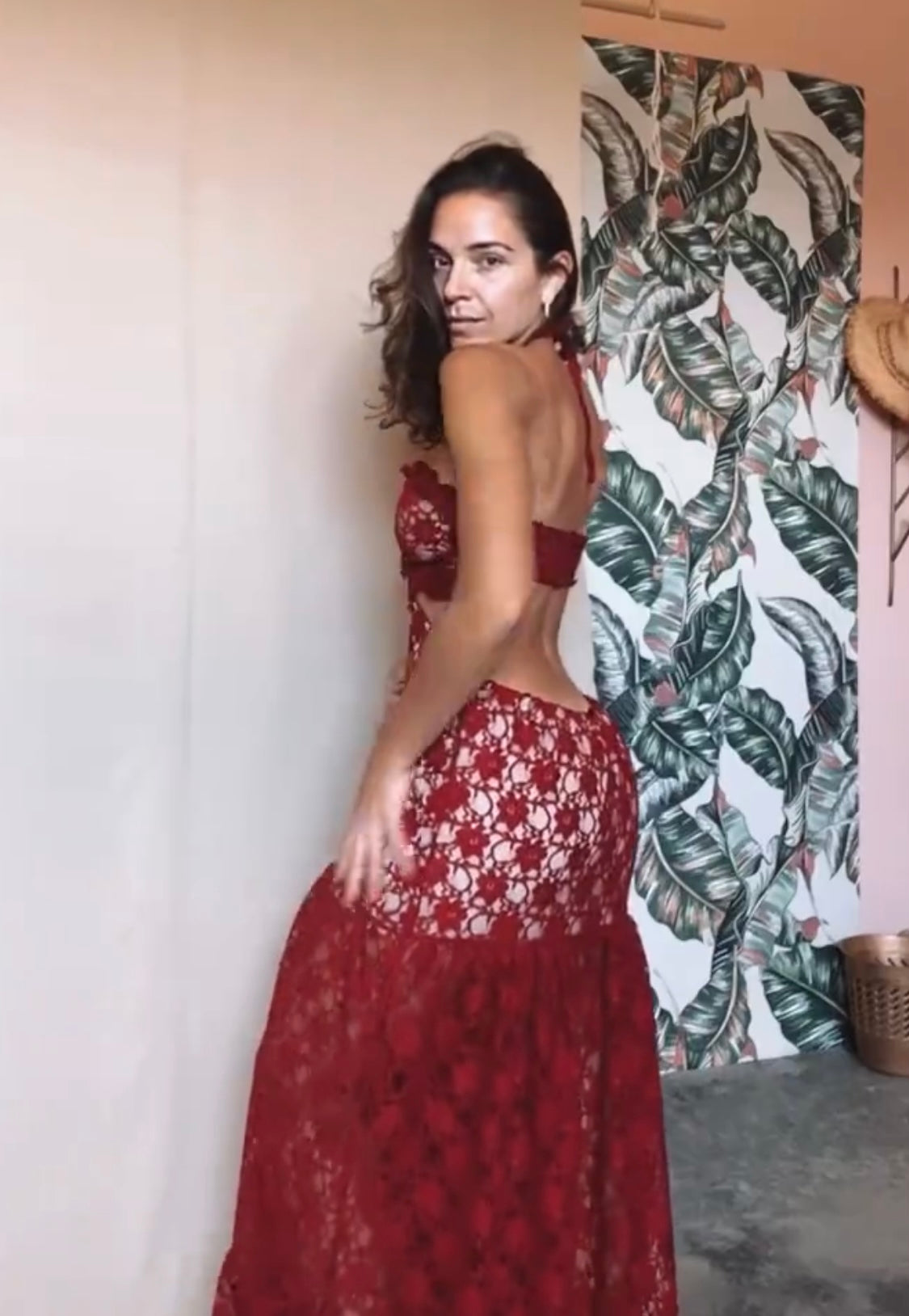 Nadia Maxidress in Burgumdy Lace