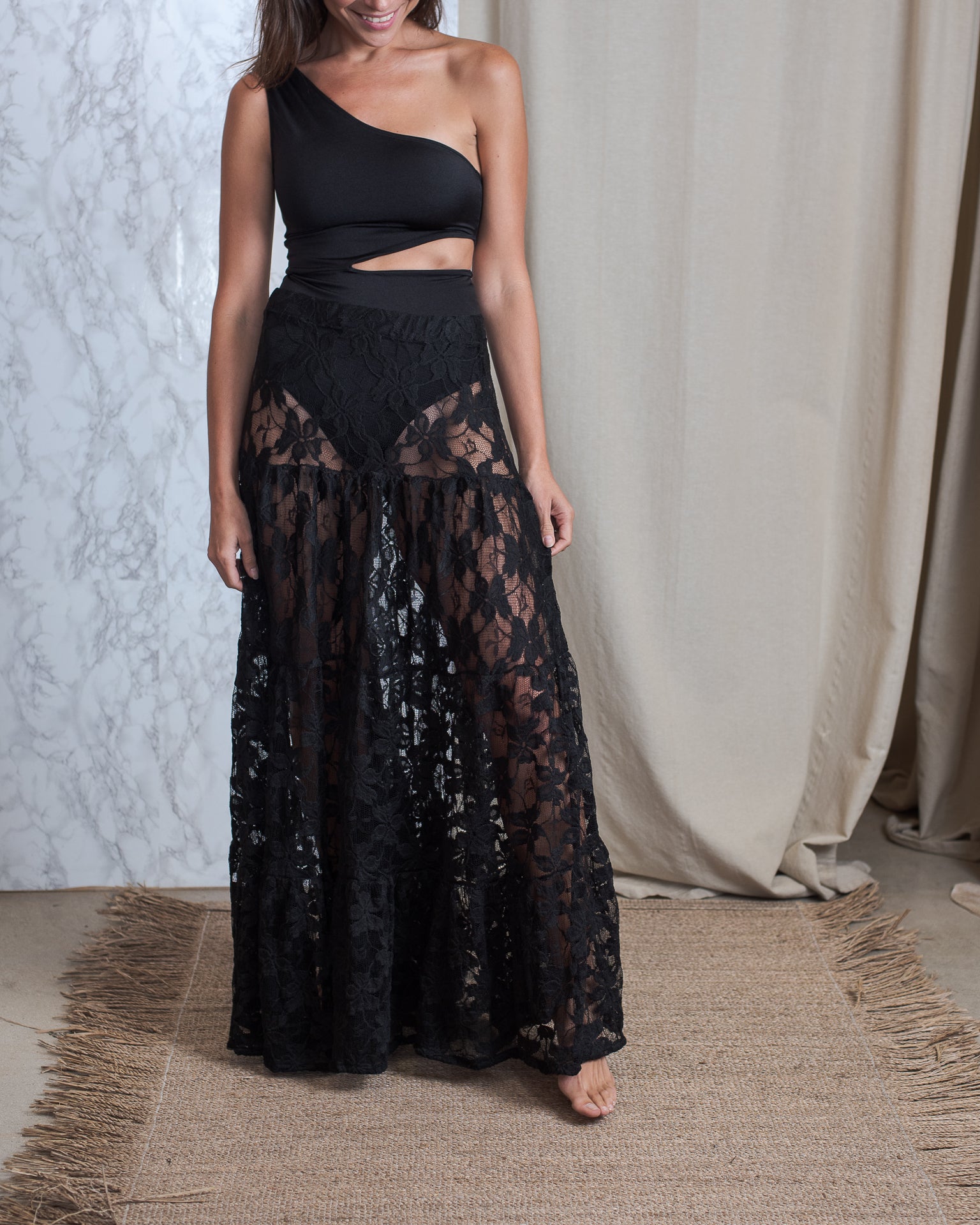 Antigua Skirt Macarena Black Lace