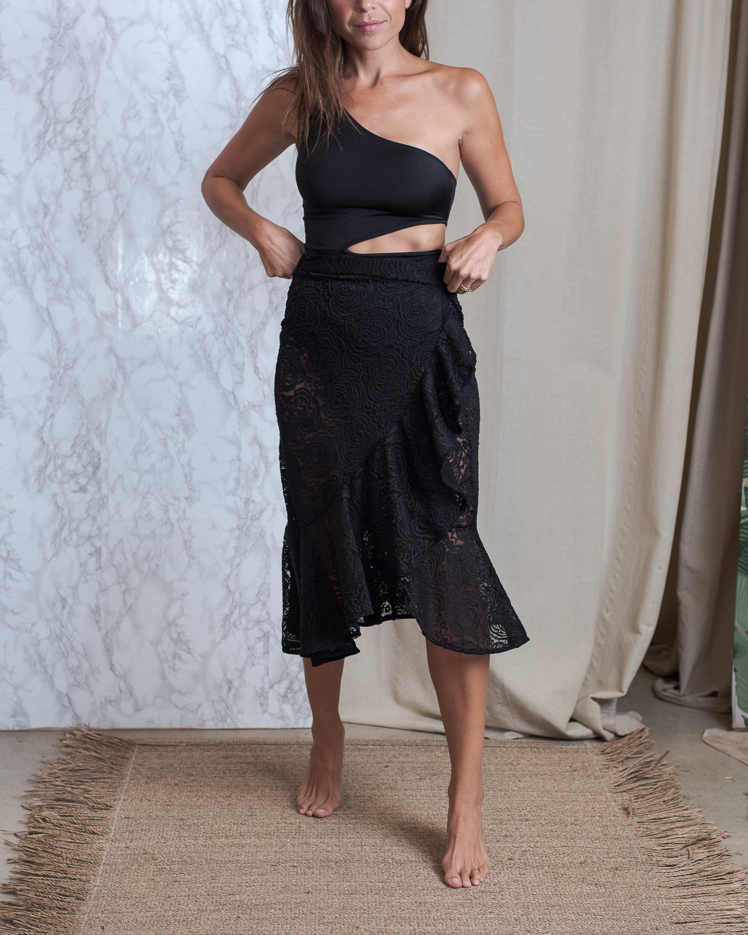 Antigua Skirt Lola Black Lace